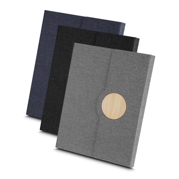 Caderno Capa em RPET e Detalhe em Bambu